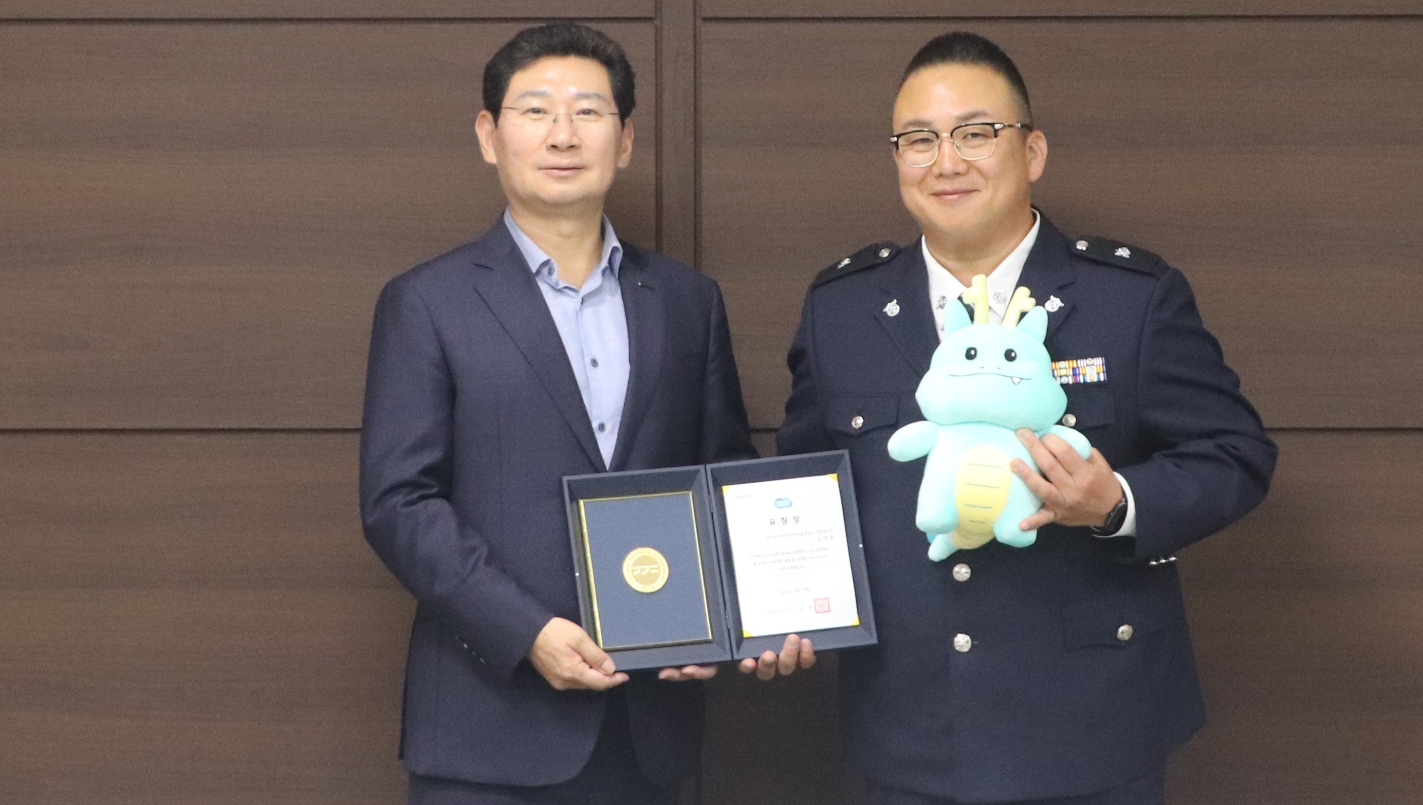 2023년 3분기 자원봉사 유공자 도지사 표창 조명훈님 커버이미지